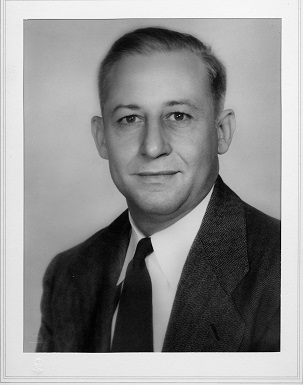 Photo of Emanuel B. Schoenbach, 1911-1952